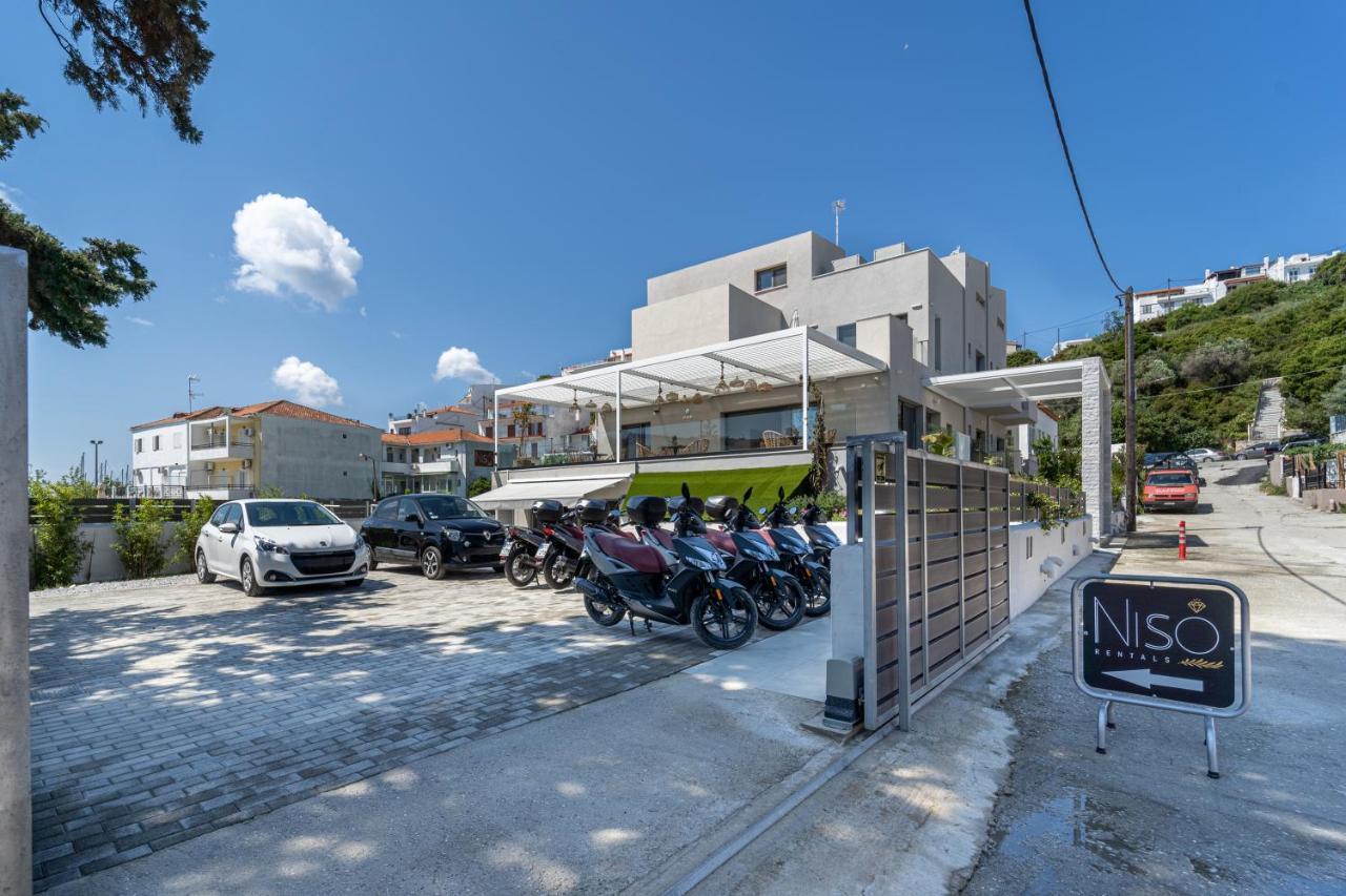 Niso Apartment *