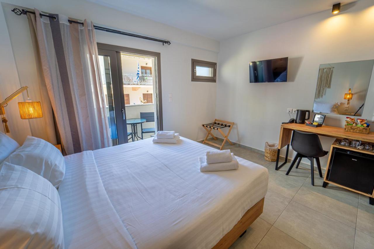 Niso Apartment Skiathos Town
